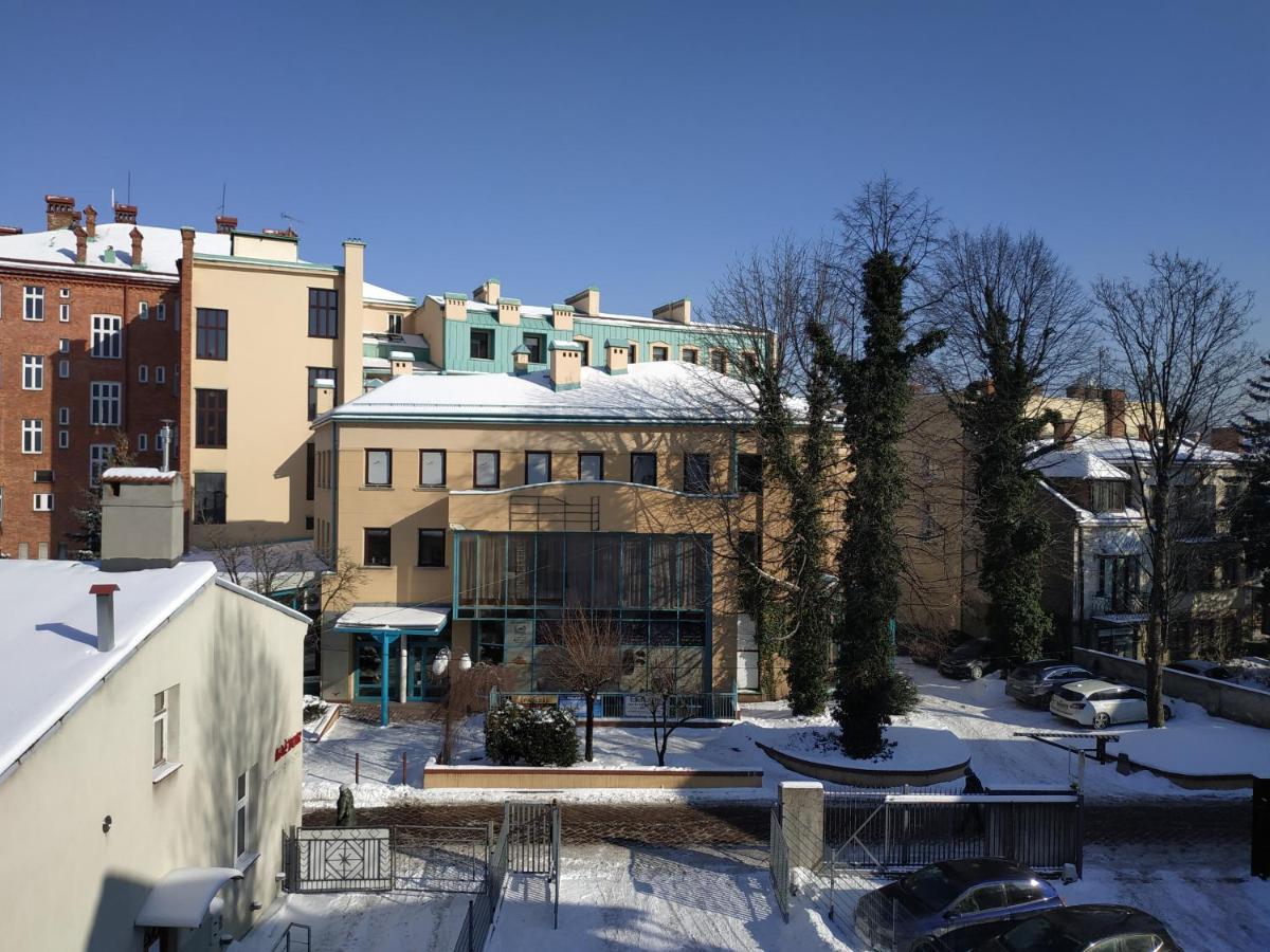 Apartament"Nad Niwka 6" Z Zamykanym Bezplatnym Parkingiem Bielsko-Biała Dış mekan fotoğraf